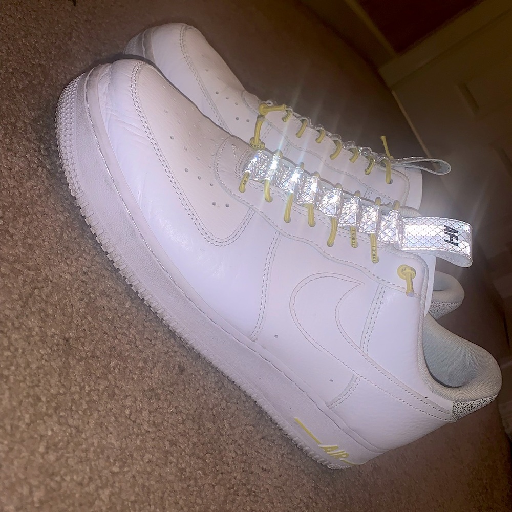 Nike Air Force 1